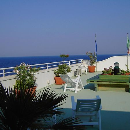 Hotel Il Vascello Marina Serra Kültér fotó